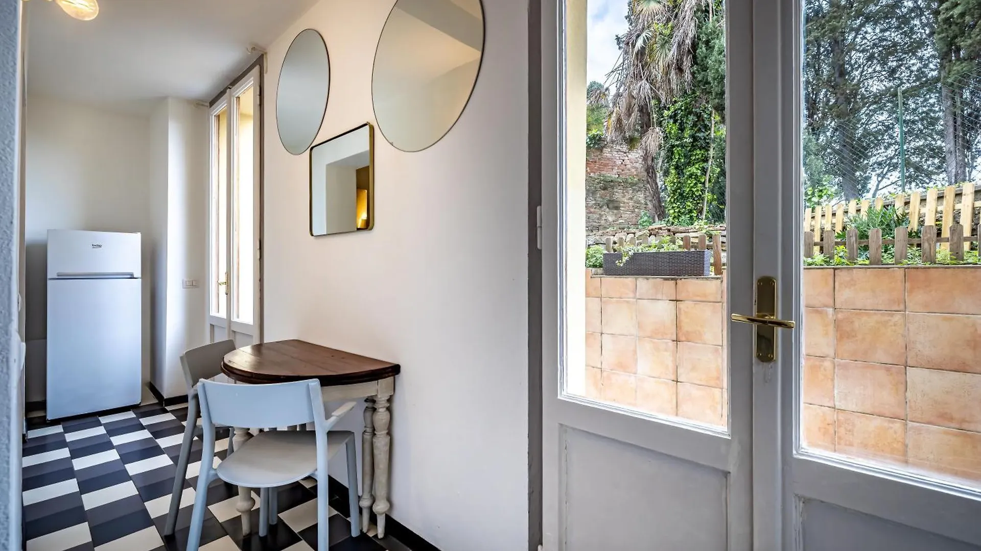 Yd A Hidden Gem In Florens 0*,  Italien